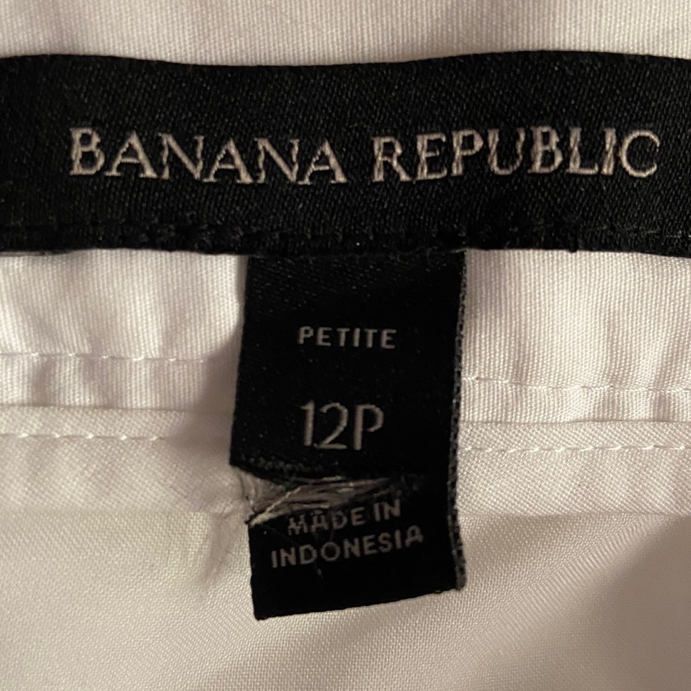 Banana Republic White Circle Lace Overlay Pencil Skirt Womens Size 12 petite - Picture 4 of 4